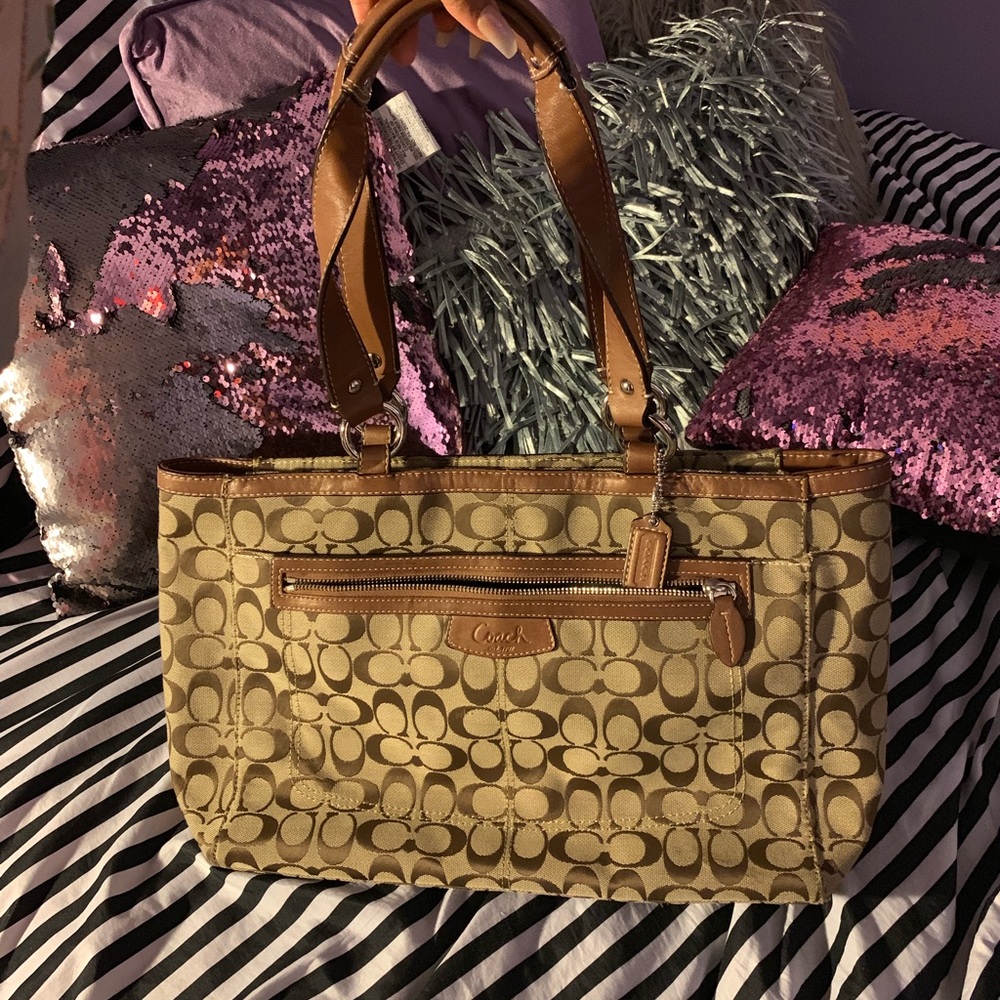 Coach handbag signature Tote (Tan/Brown)